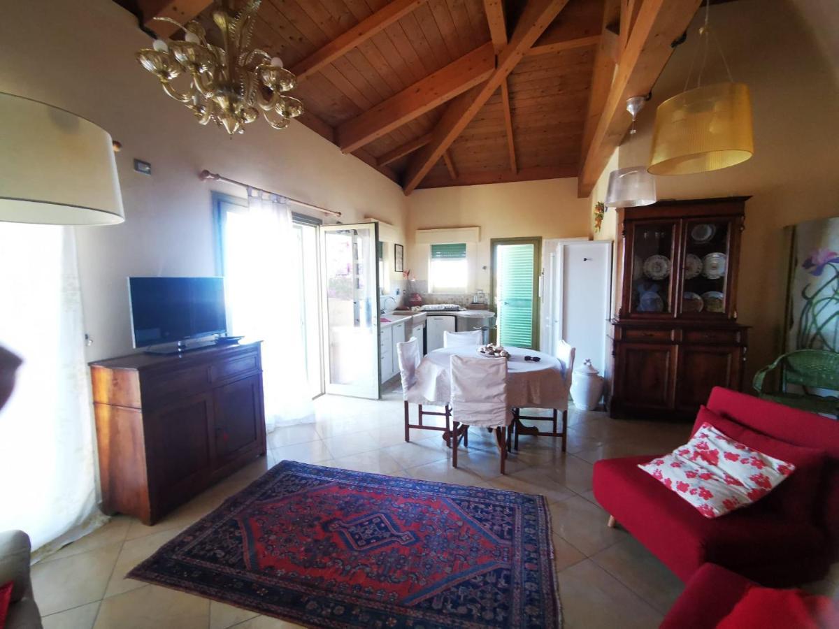 Casamare Hotel San Vincenzo Luaran gambar