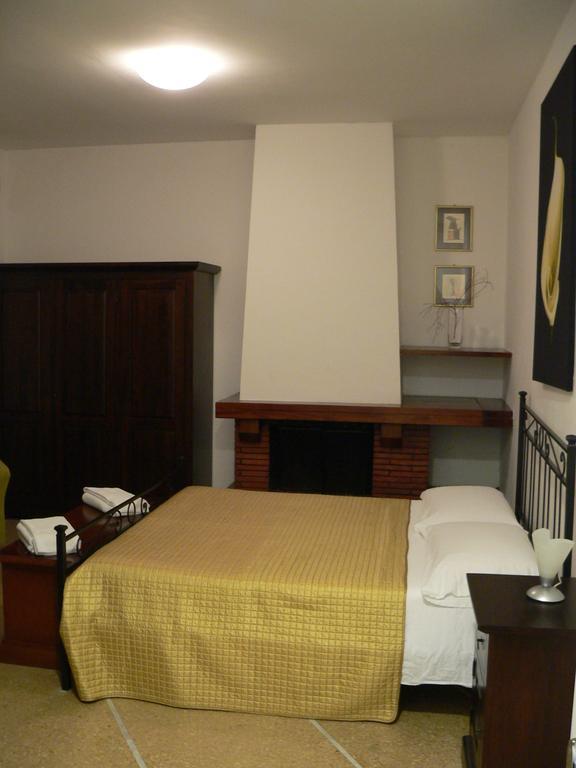 Casamare Hotel San Vincenzo Luaran gambar