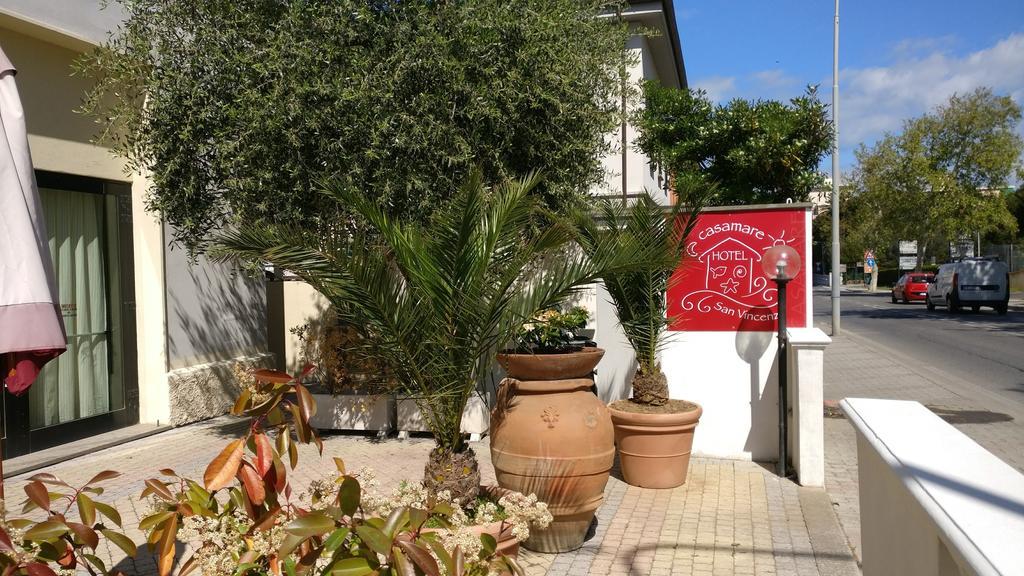 Casamare Hotel San Vincenzo Luaran gambar