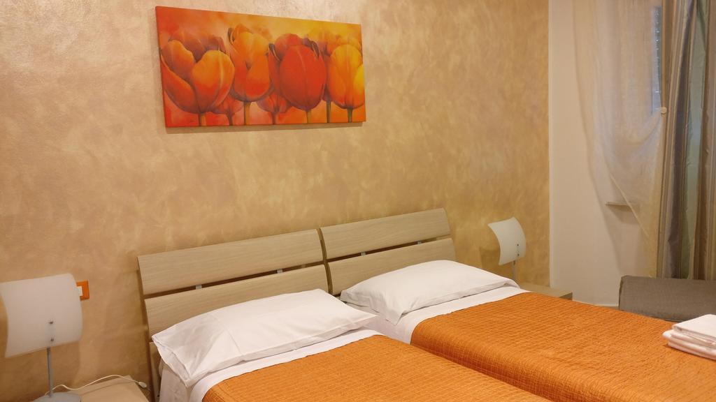 Casamare Hotel San Vincenzo Luaran gambar
