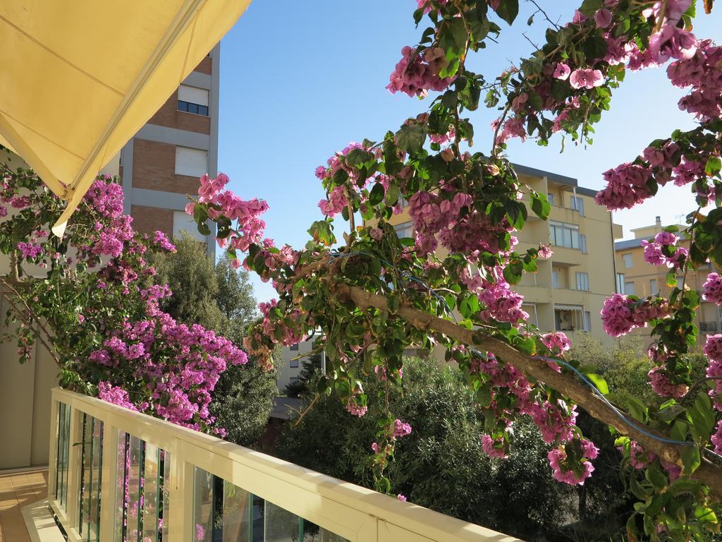 Casamare Hotel San Vincenzo Luaran gambar